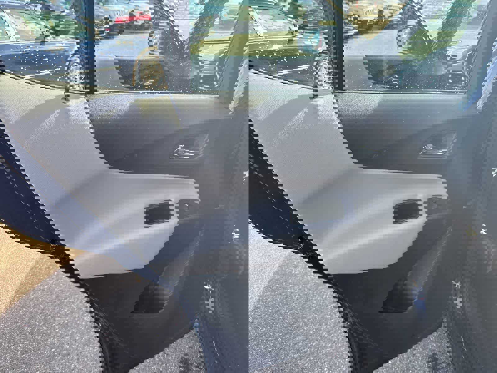 Used 2019 Chevrolet Equinox LS FWD image 18