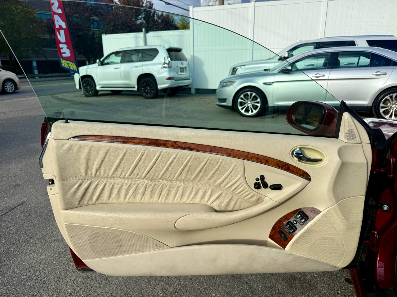 Used 2006 Mercedes-Benz CLK 500 Cabriolet image 19