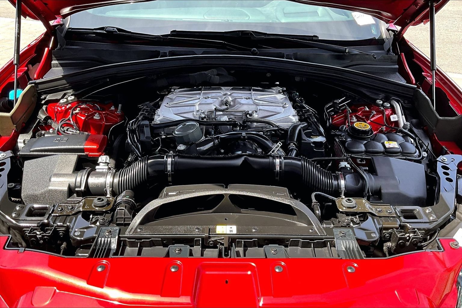 Certified 2022 Jaguar F-PACE SVR AWD/4WD image 10