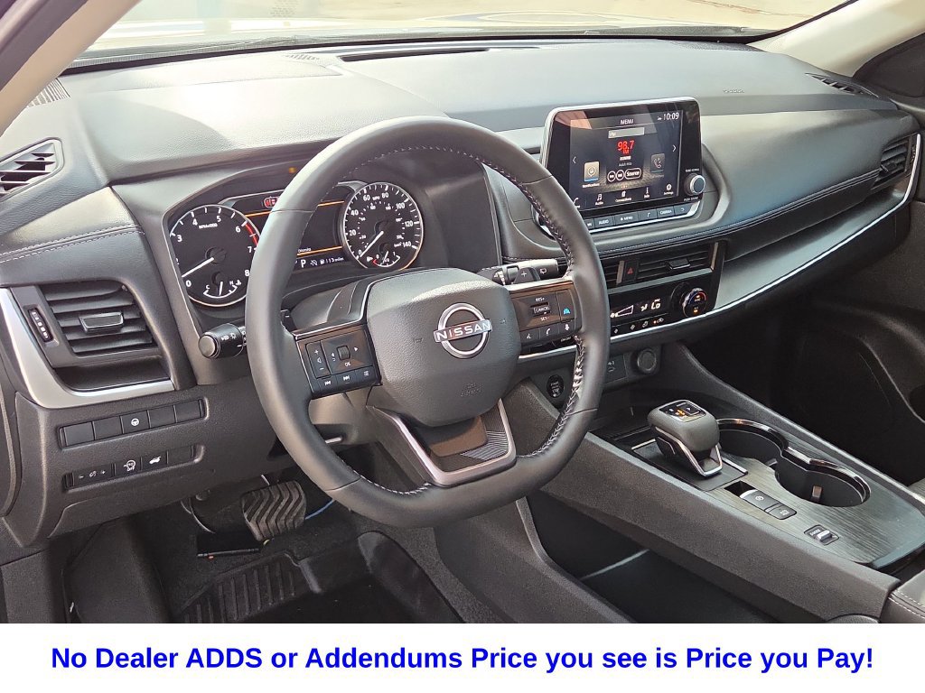 Used 2026 Nissan Rogue SV FWD image 22