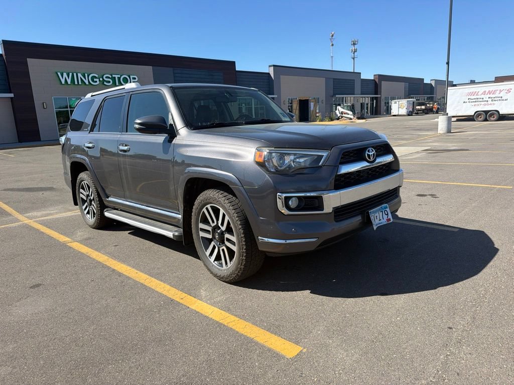 Used 2017 Toyota 4Runner Limited AWD/4WD image 2