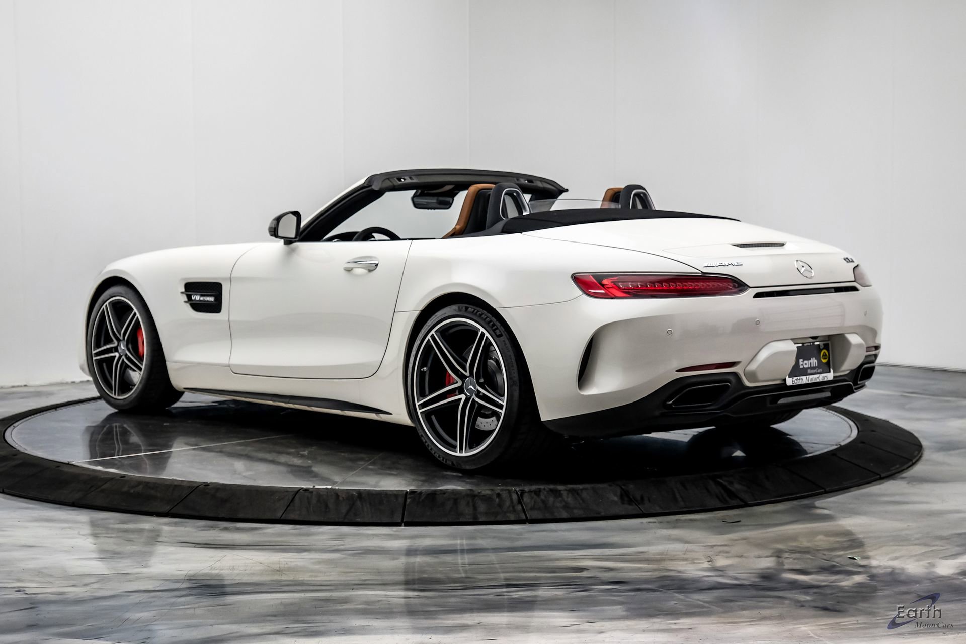 Used 2018 Mercedes-Benz AMG GT C image 13
