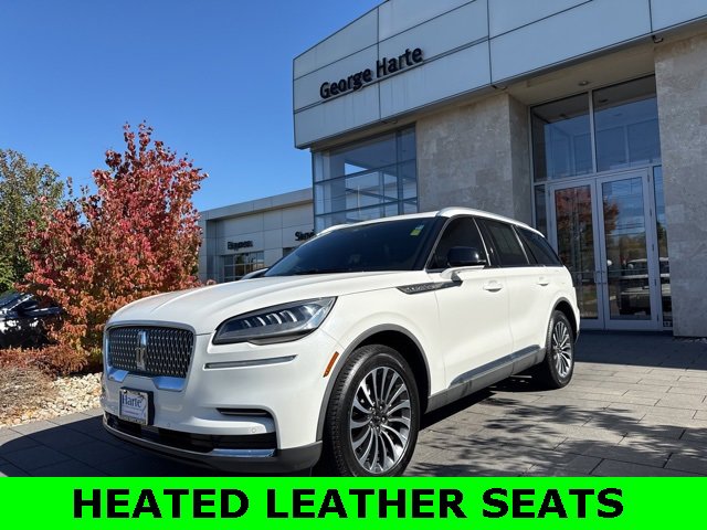 Used 2022 Lincoln Aviator AWD w/ Premium Package image 3