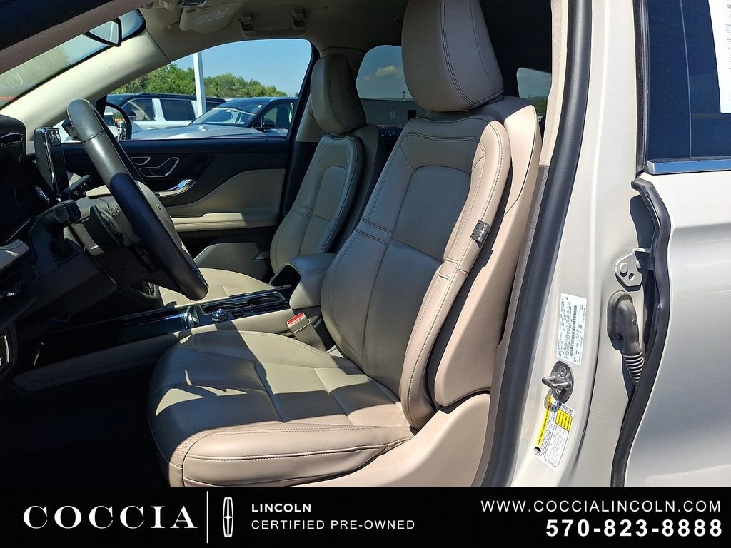 Certified 2021 Lincoln Corsair AWD w/ Equipment Group 101A image 13