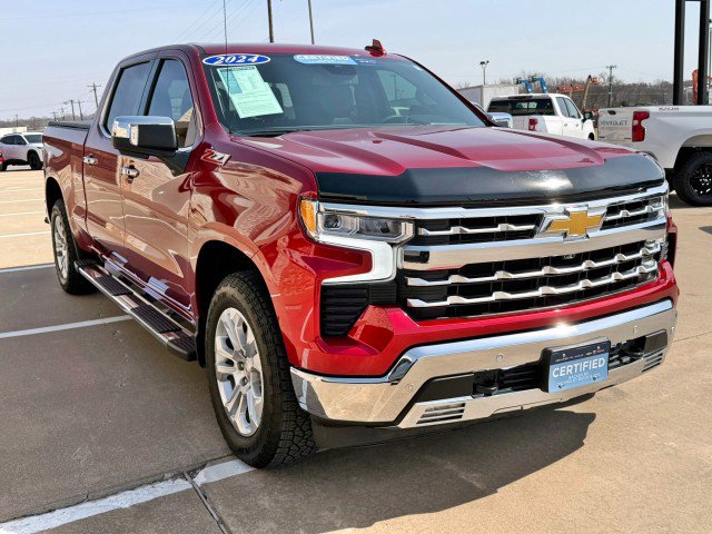 Used 2024 Chevrolet Silverado 1500 LTZ AWD/4WD image 7