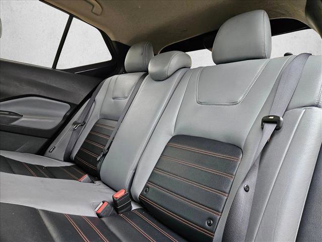 Used 2023 Nissan Kicks SR w/ SR Premium Package image 11