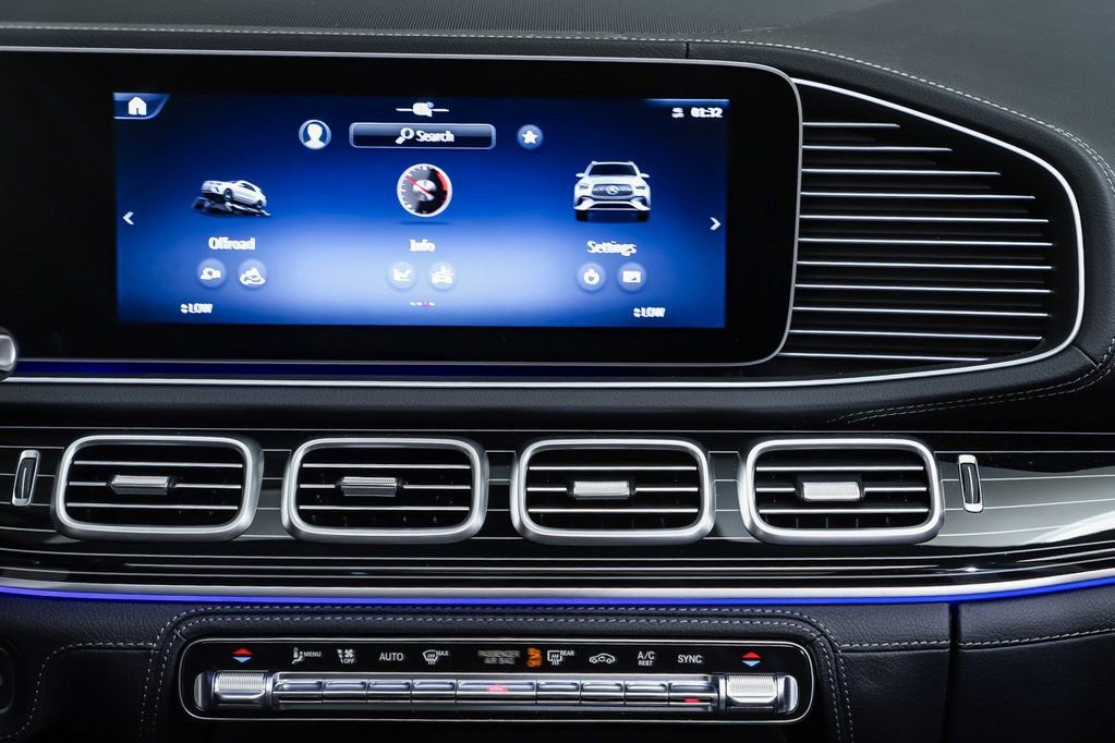 New 2025 Mercedes-Benz GLE 580 4MATIC image 16