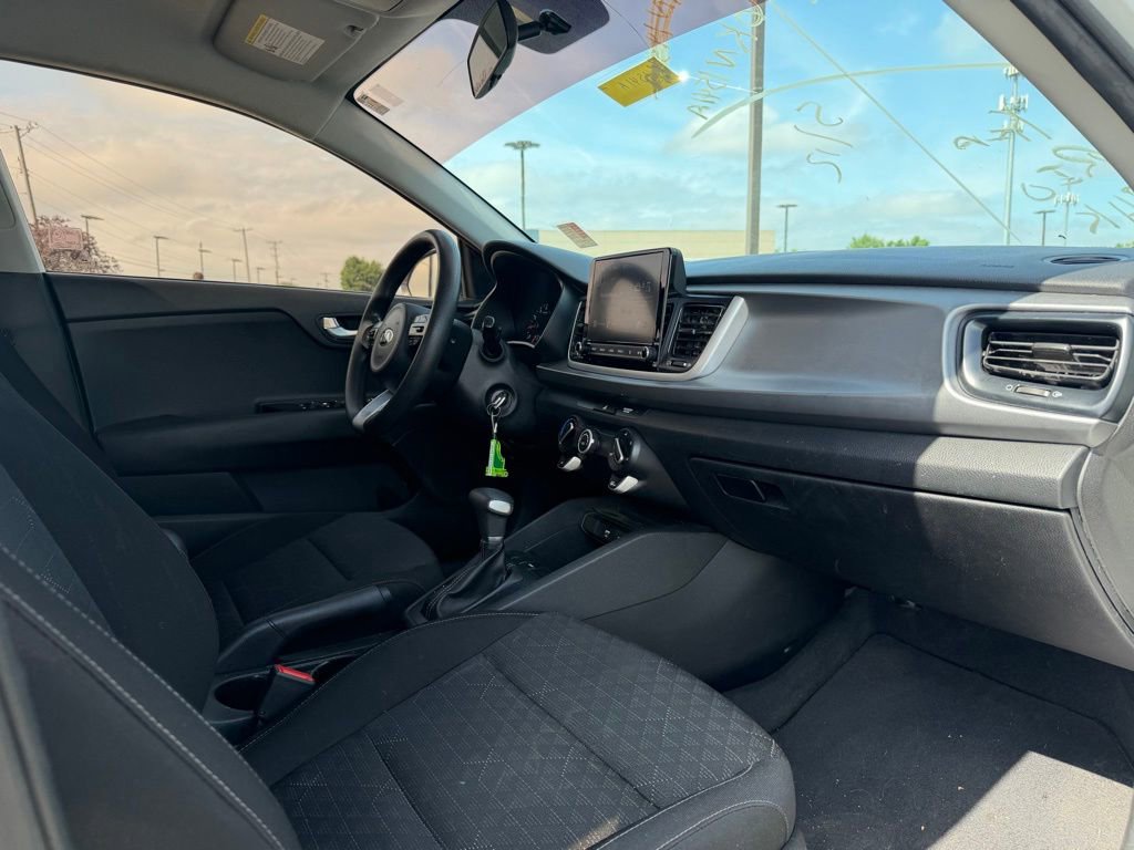 Used 2021 Kia Rio S FWD image 29