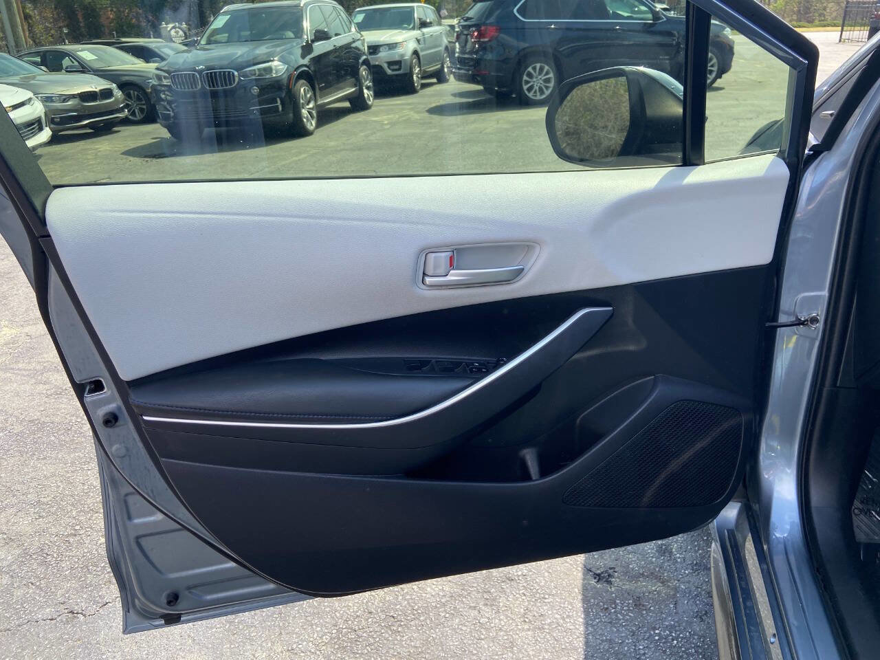 Used 2021 Toyota Corolla SE image 20