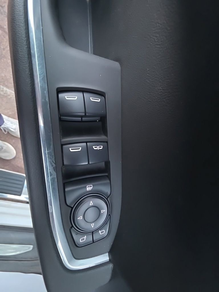 Used 2025 Chevrolet Silverado 1500 LT w/ Protection Package image 25