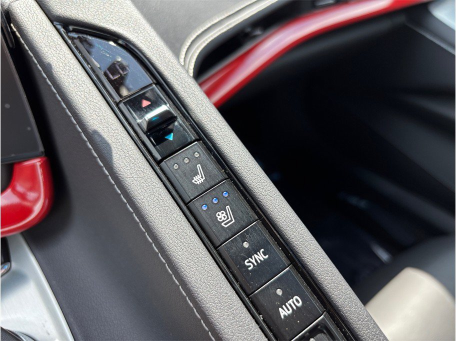 Used 2020 Chevrolet Corvette Stingray Coupe w/ 2LT w/ 2LT Preferred Equipment Group RWD image 37