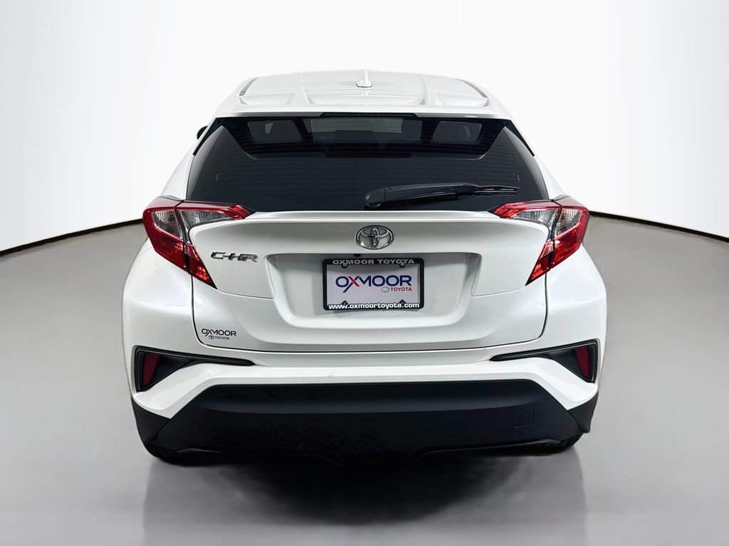 Used 2021 Toyota C-HR XLE FWD image 6