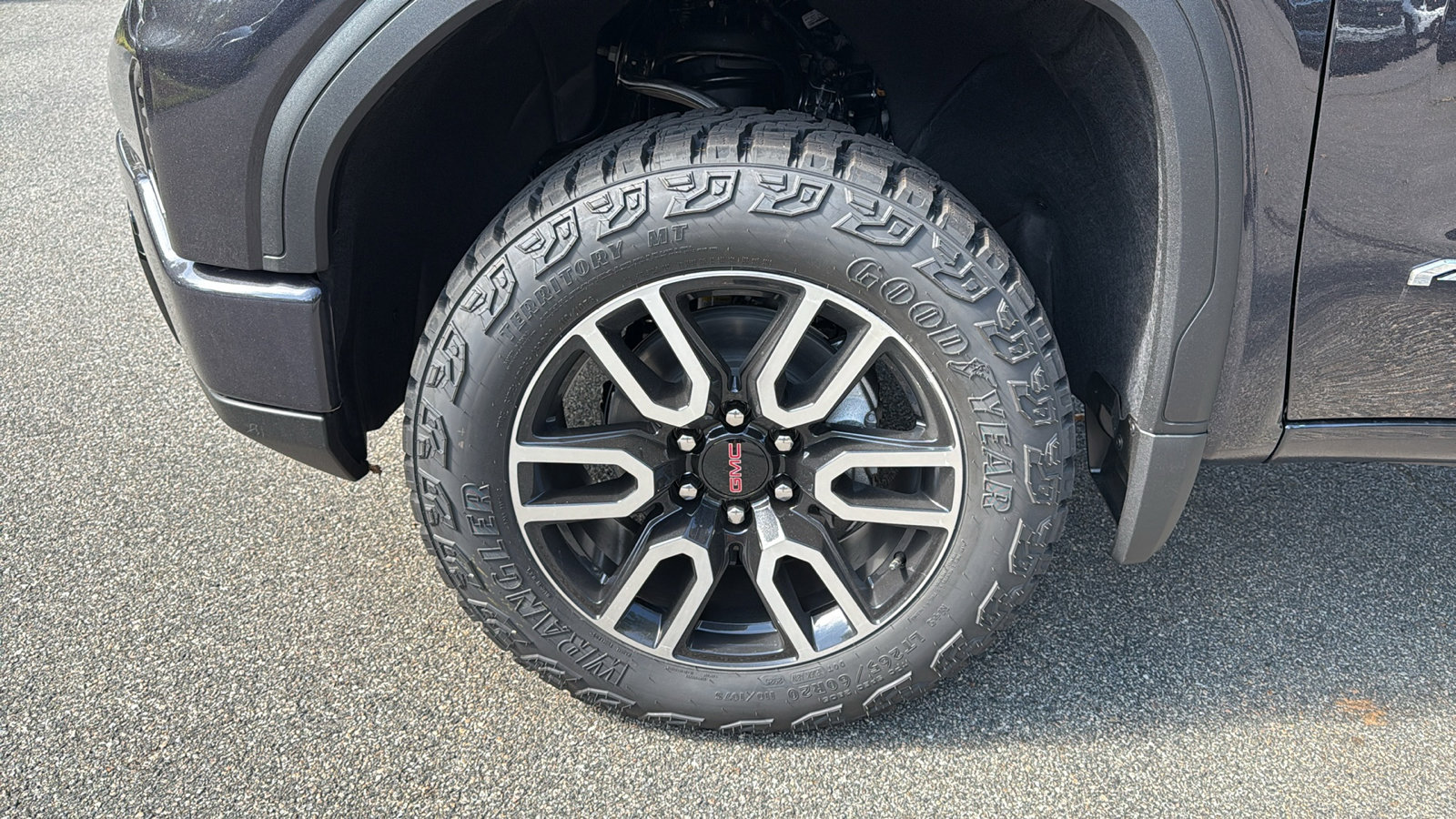 New 2026 GMC Sierra 1500 AT4 w/ AT4 Premium Package image 6