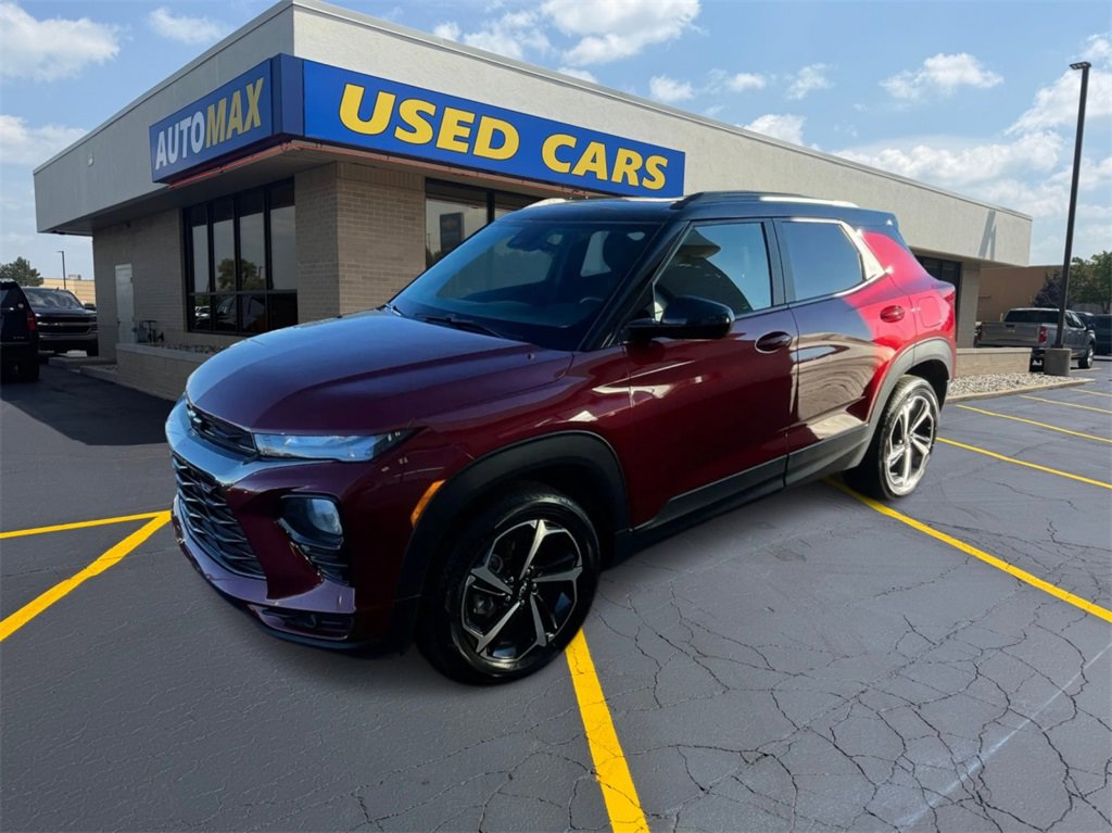 Used 2023 Chevrolet TrailBlazer RS w/ Sun and Liftgate Package