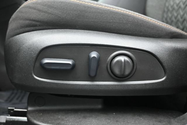 Used 2024 Chevrolet Equinox LT AWD/4WD image 17