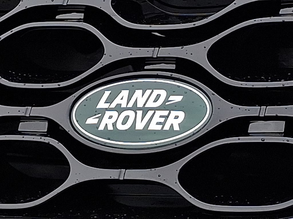 New 2026 Land Rover Discovery Sport Landmark AWD/4WD image 16
