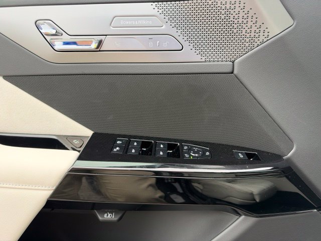 New 2027 BMW 740i xDrive w/ Executive Package AWD/4WD image 12