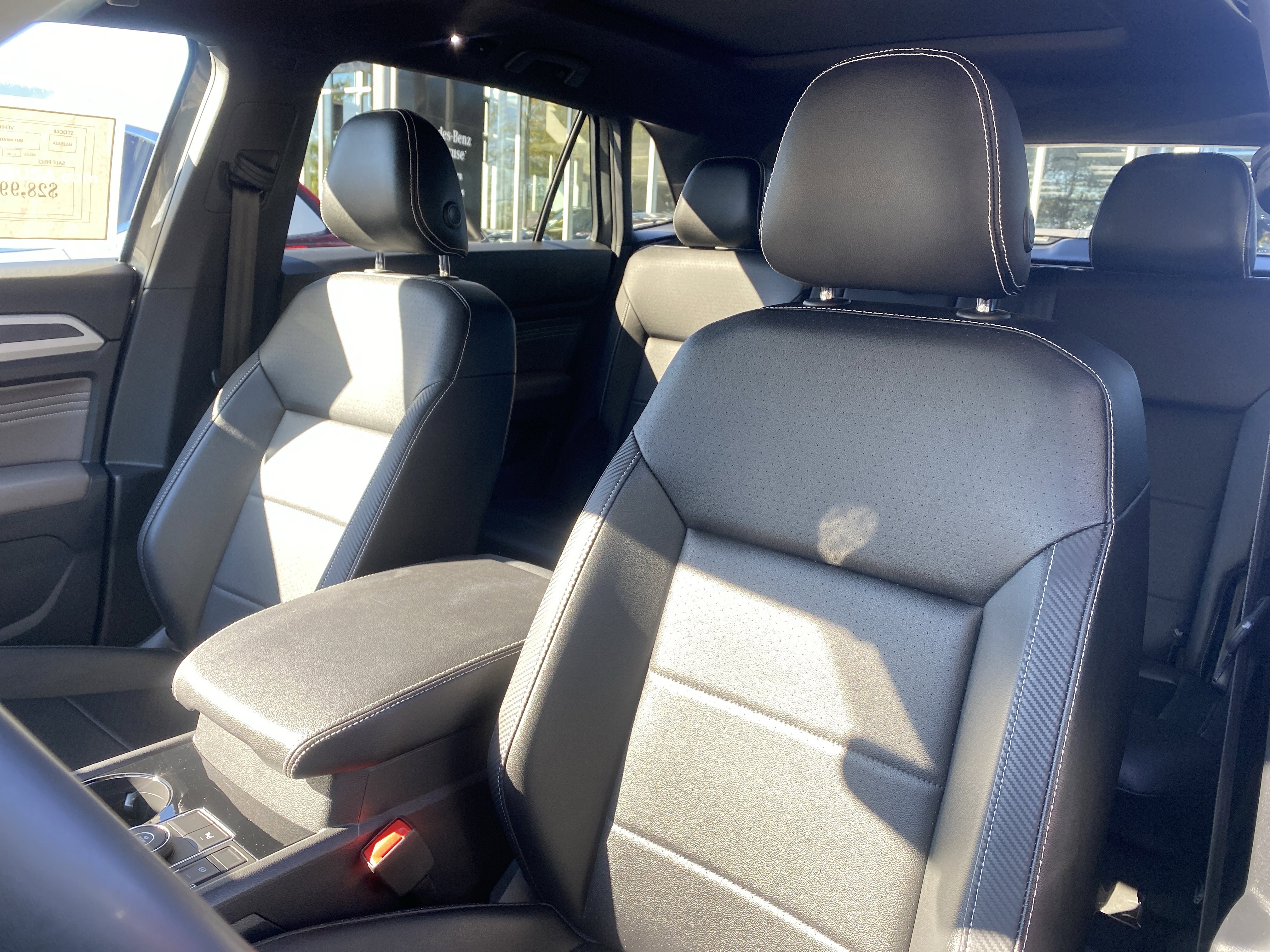 Used 2021 Volkswagen Atlas Cross Sport SEL image 11