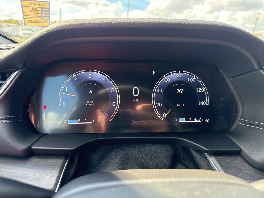 New 2025 Jeep Grand Cherokee L Limited w/ Black Appearance Package image 24