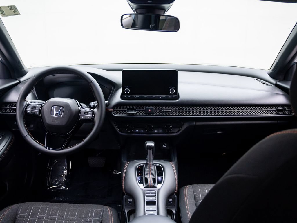 Certified 2025 Honda HR-V Sport image 12