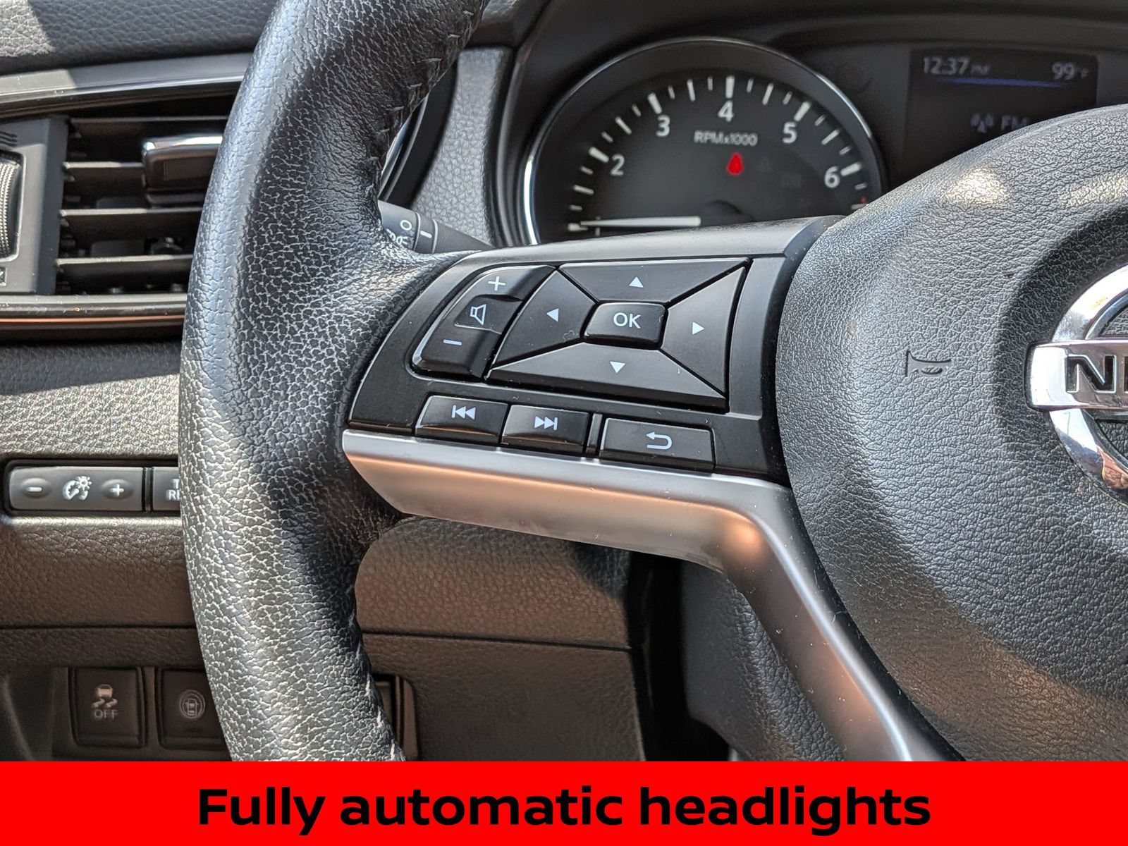 Certified 2019 Nissan Rogue SV AWD/4WD image 16