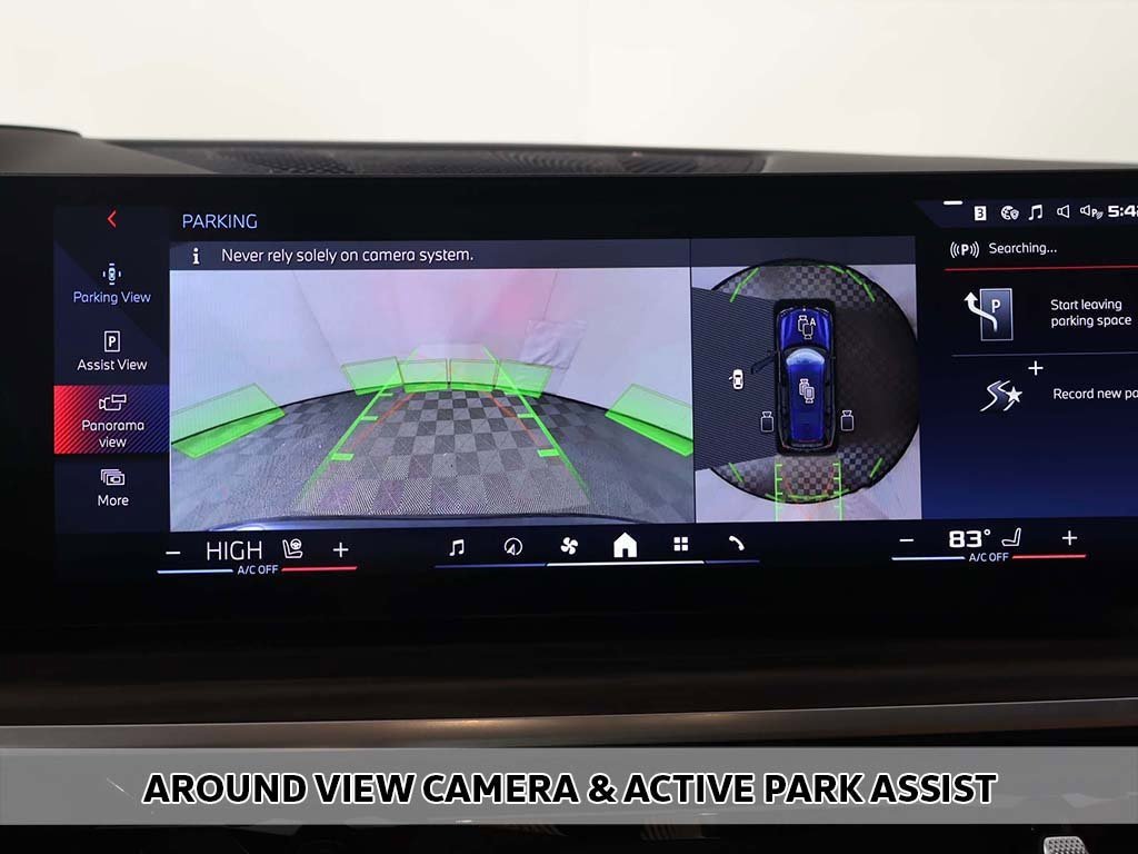 Used 2024 BMW X7 M60i image 6