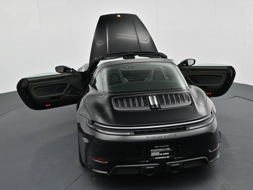 Certified 2026 Porsche 911 Targa 4 GTS AWD/4WD image 15