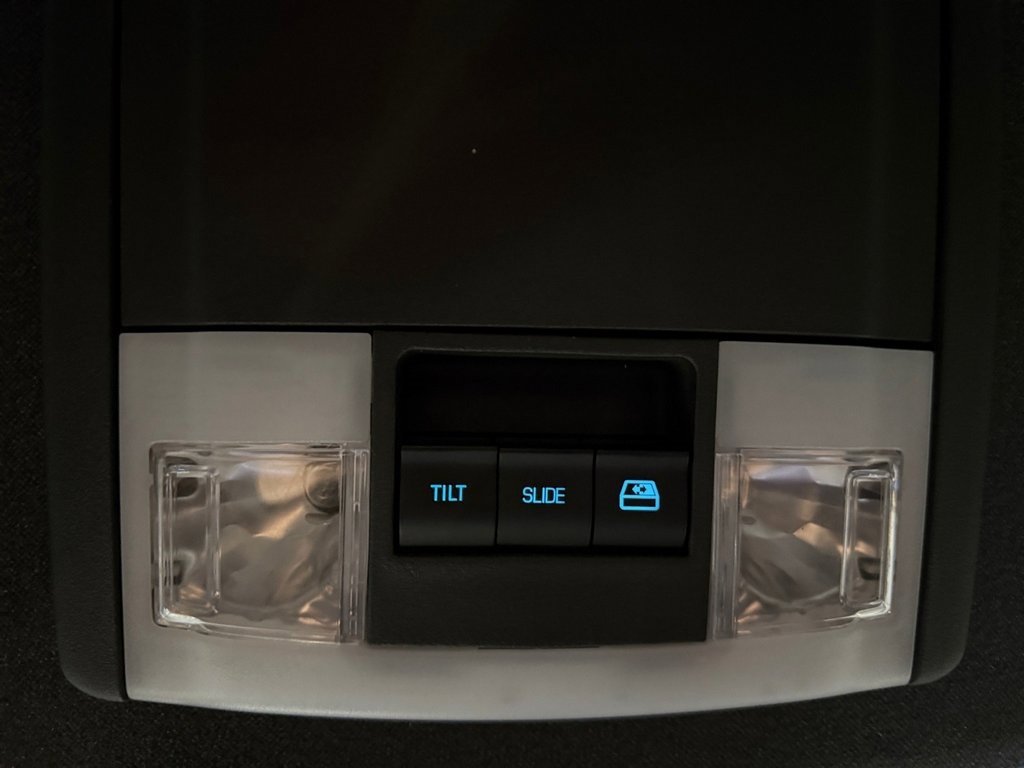 Used 2015 Ford F350 Lariat w/ Lariat Ultimate Package image 34