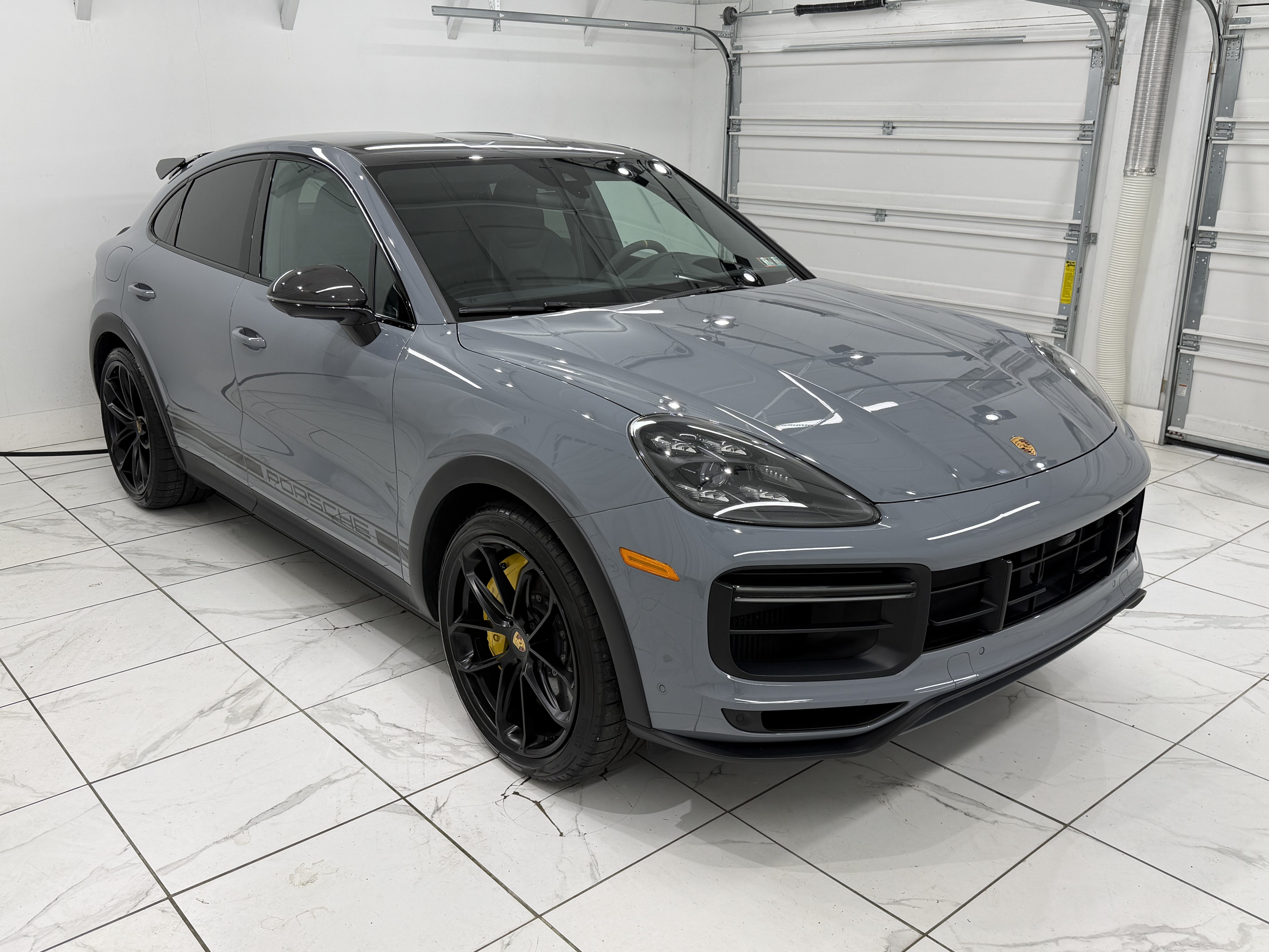 Certified 2022 Porsche Cayenne Turbo GT AWD/4WD image 10