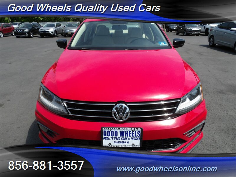 Used 2018 Volkswagen Jetta Wolfsburg Edition FWD image 2