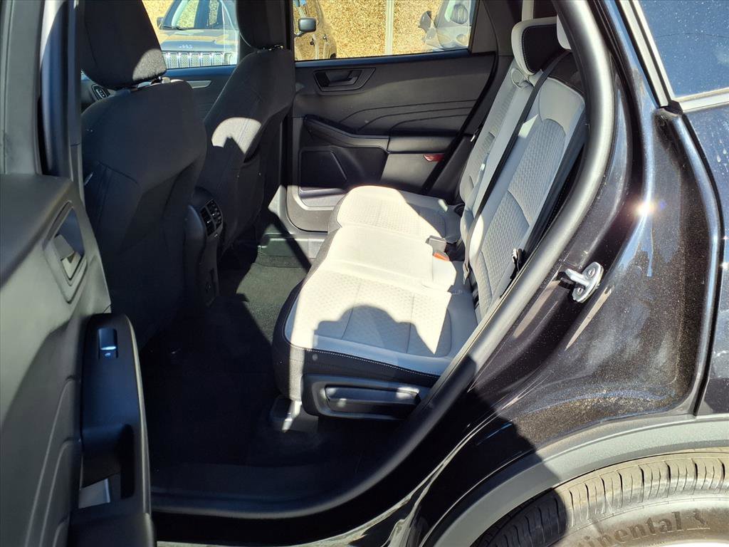 Used 2024 Ford Escape Active image 16