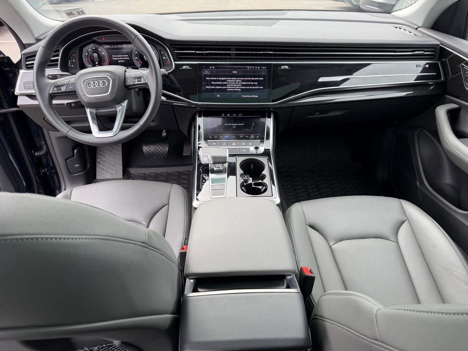 Used 2025 Audi Q8 Premium Plus w/ Premium Plus Package image 16