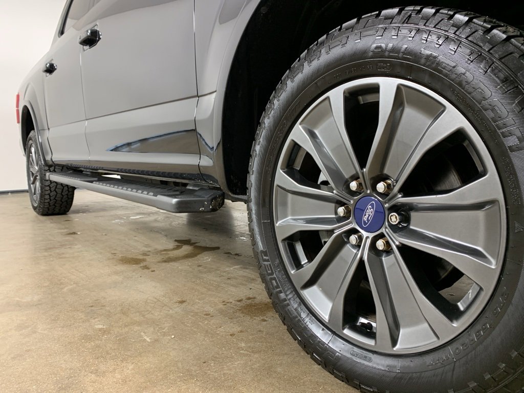 Used 2018 Ford F150 Lariat w/ Equipment Group 502A Luxury image 6