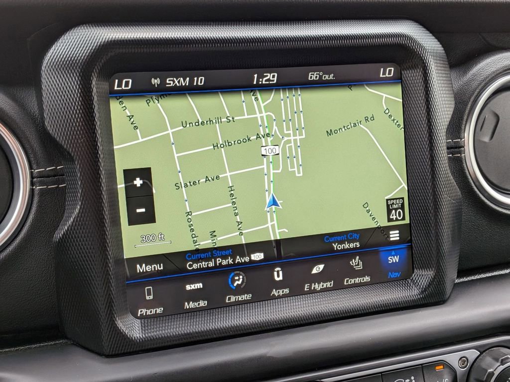 Used 2021 Jeep Wrangler Unlimited Sahara w/ Cold Weather Group AWD/4WD image 18
