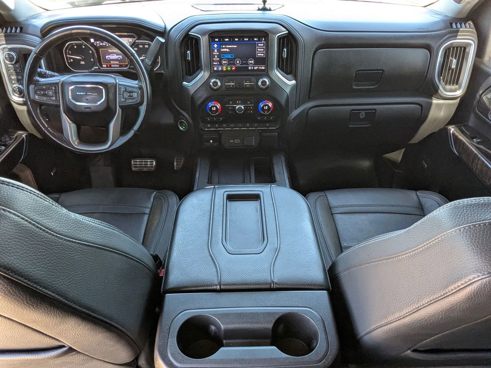 Used 2022 GMC Sierra 3500 Denali image 27