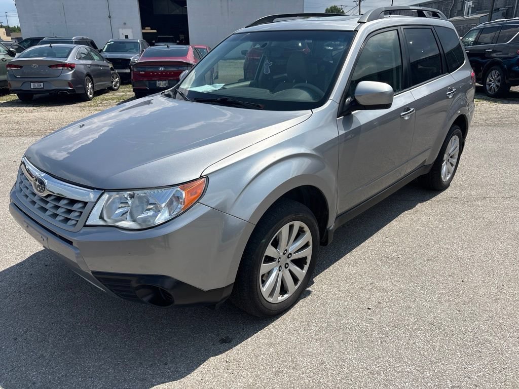Used 2011 Subaru Forester 2.5X Premium w/ All-Weather Pkg AWD/4WD video 1