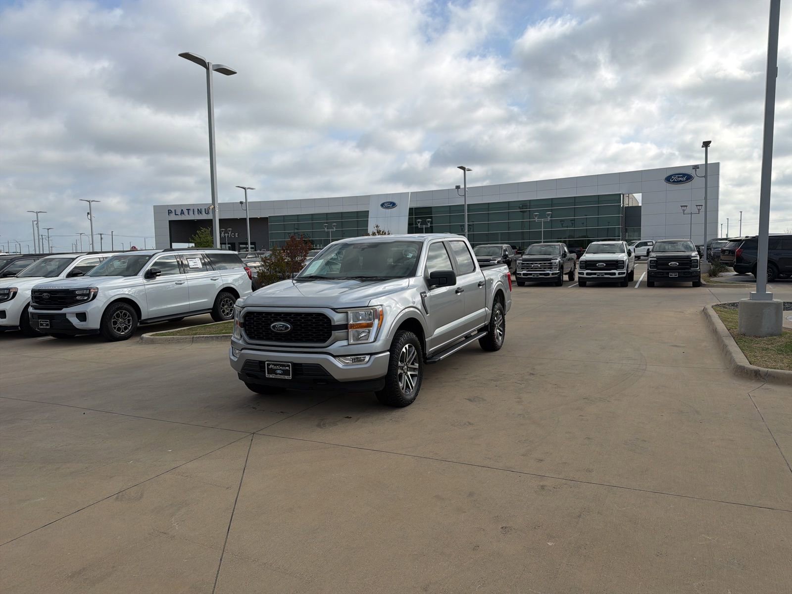 Used 2022 Ford F150 XL w/ STX Appearance Package image 27