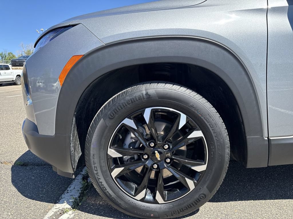 Certified 2023 Chevrolet TrailBlazer LT FWD image 36