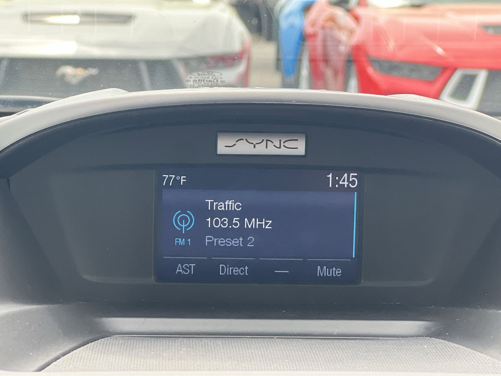 Used 2015 Ford Escape SE image 26