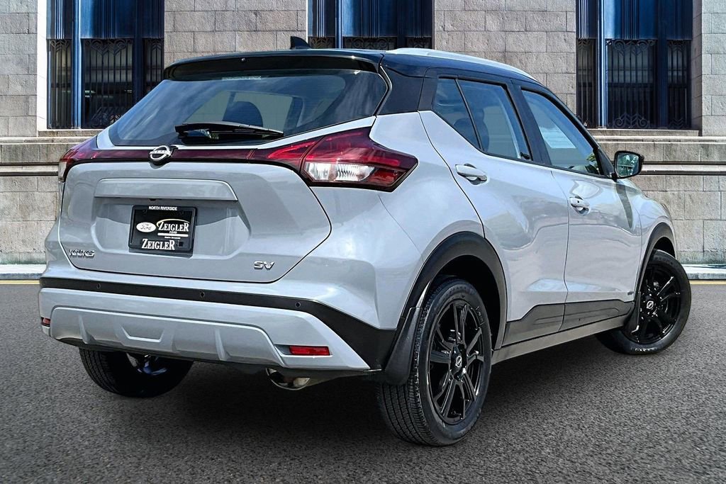 Used 2023 Nissan Kicks SV FWD image 11