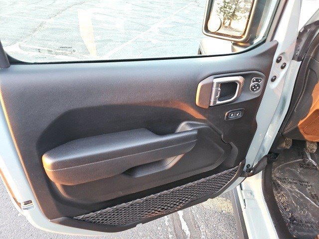 Used 2024 Jeep Wrangler Sport S image 17