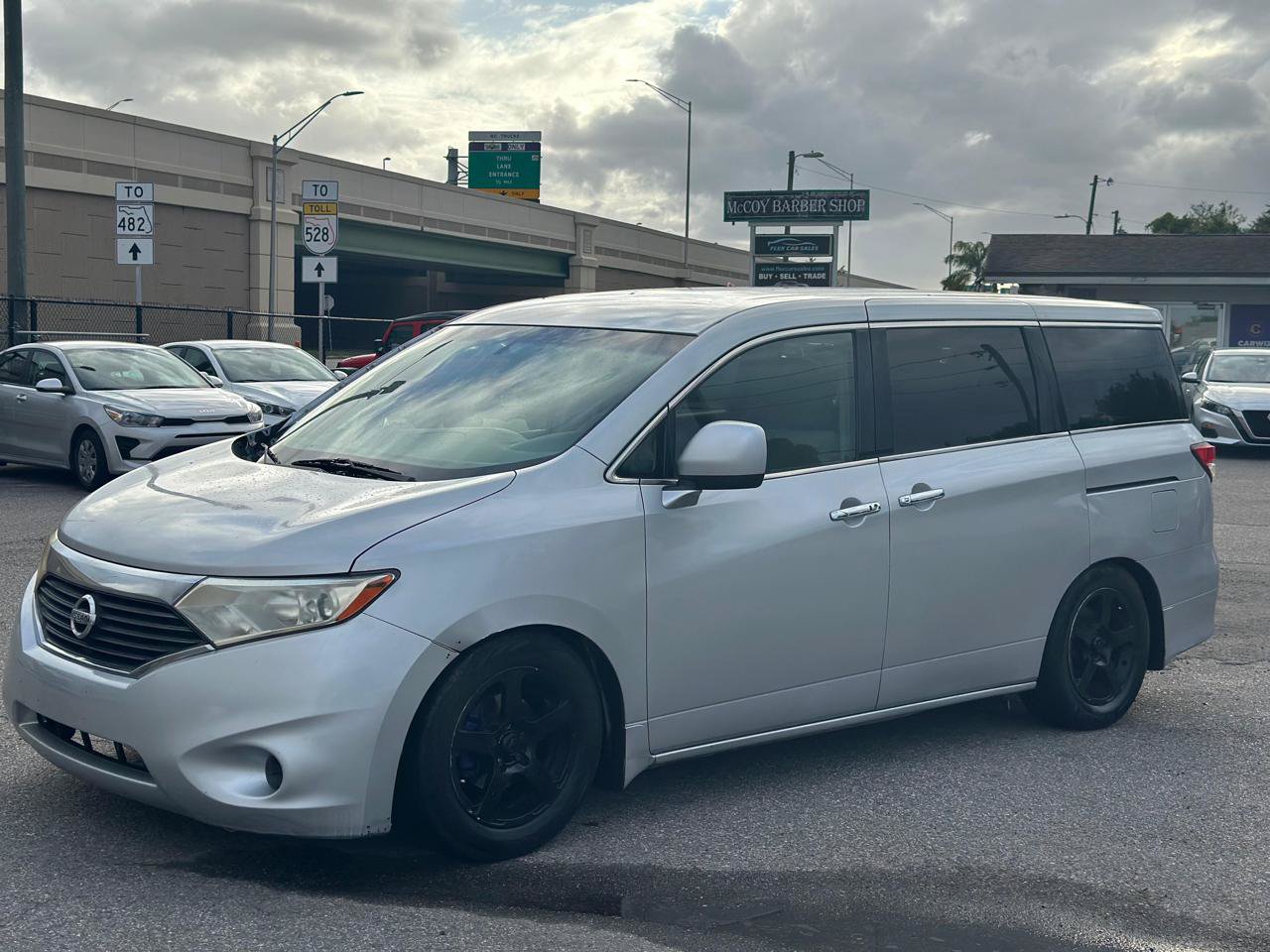 Used 2011 Nissan Quest SV FWD image 2