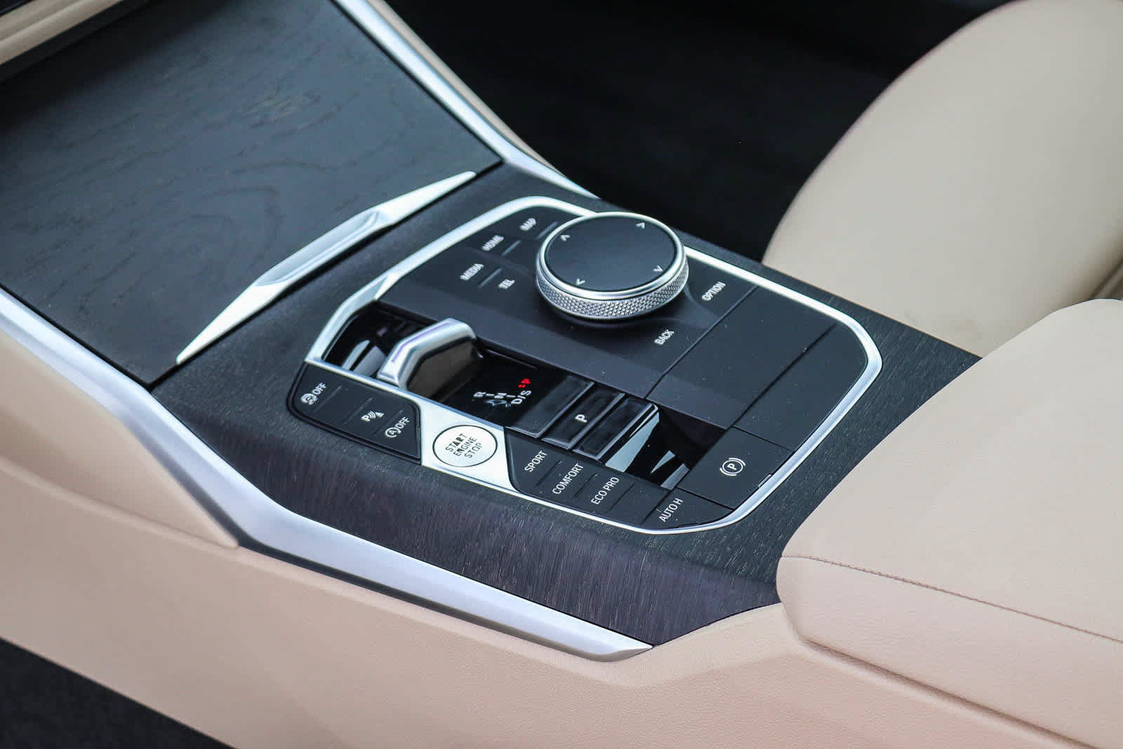 Used 2023 BMW 330i Sedan w/ Driving Assistance Package RWD image 20