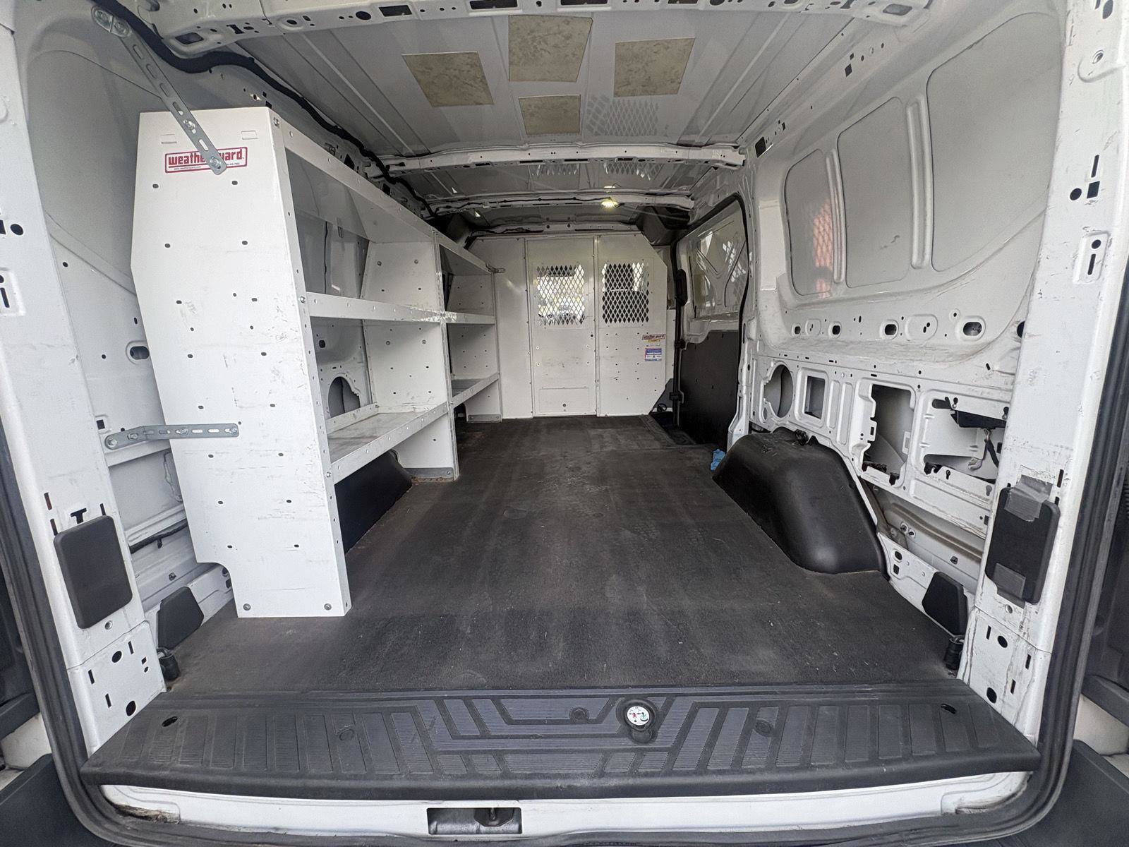 Used 2016 Ford Transit 150 130 Low Roof RWD image 1