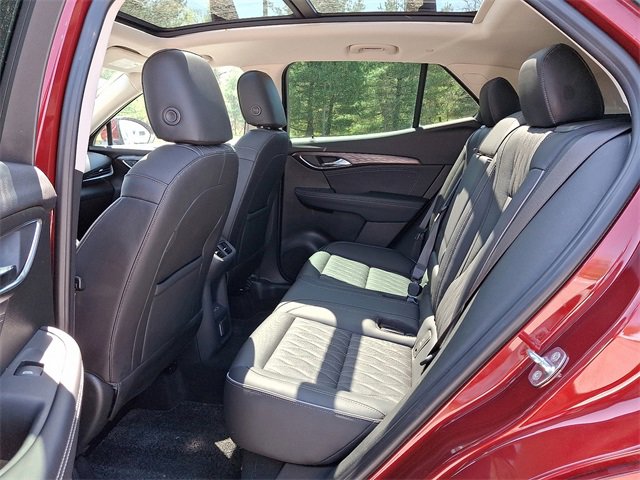 Certified 2022 Buick Envision Avenir w/ Technology Package II image 10