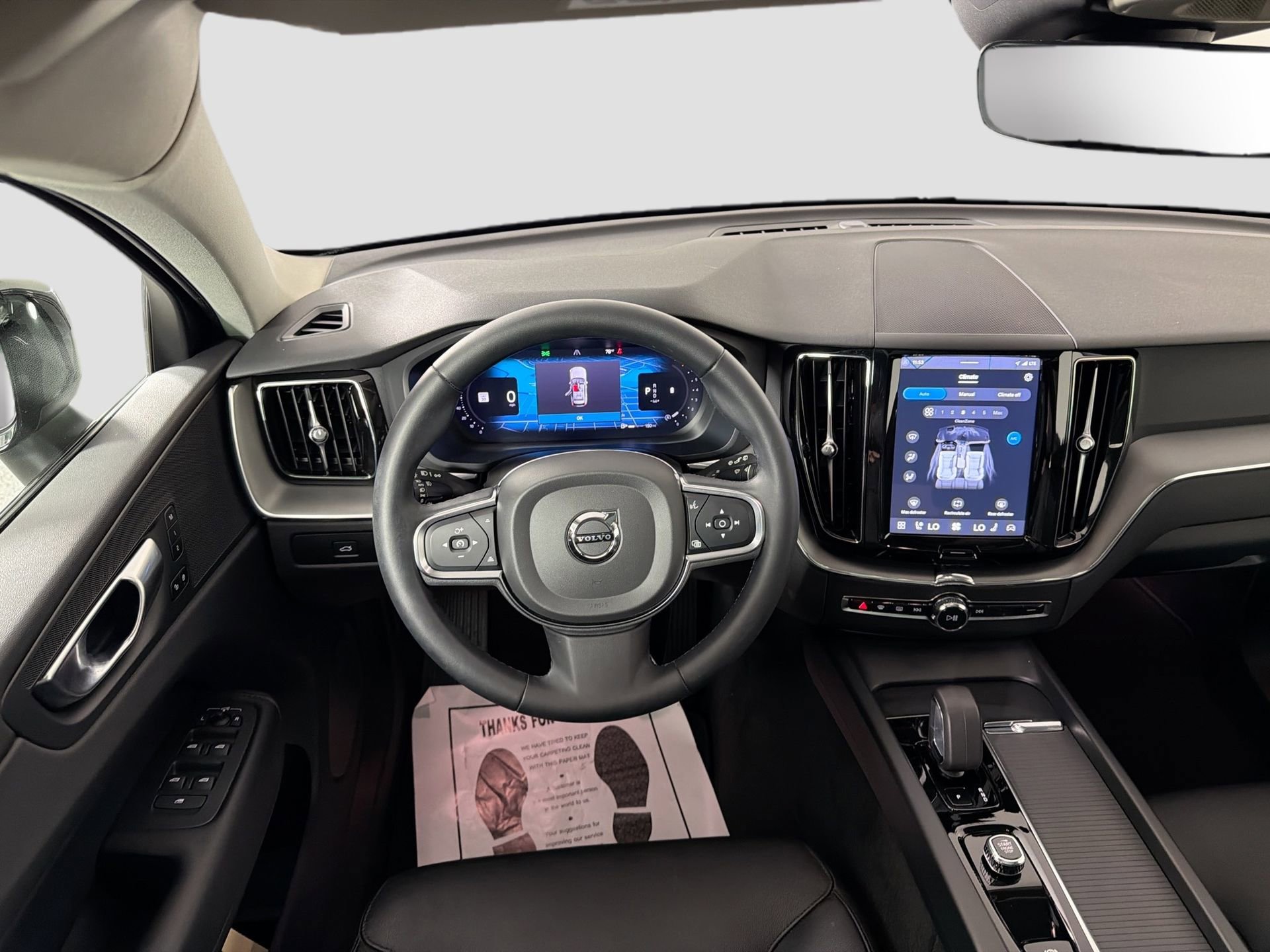 Certified 2024 Volvo XC60 B5 Core w/ Climate Package AWD/4WD image 24