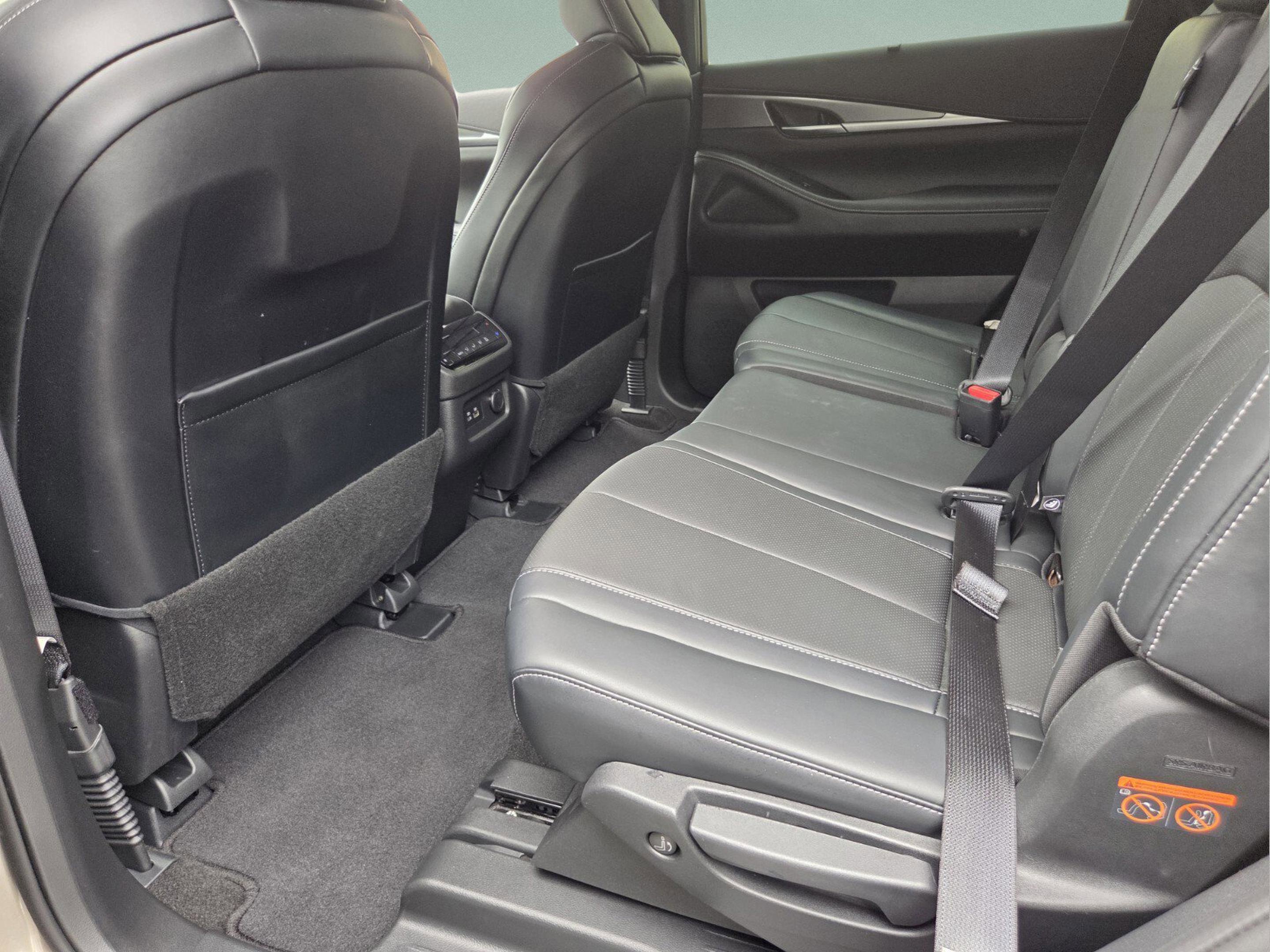 Used 2023 INFINITI QX60 Luxe w/ Cargo Package AWD/4WD image 26