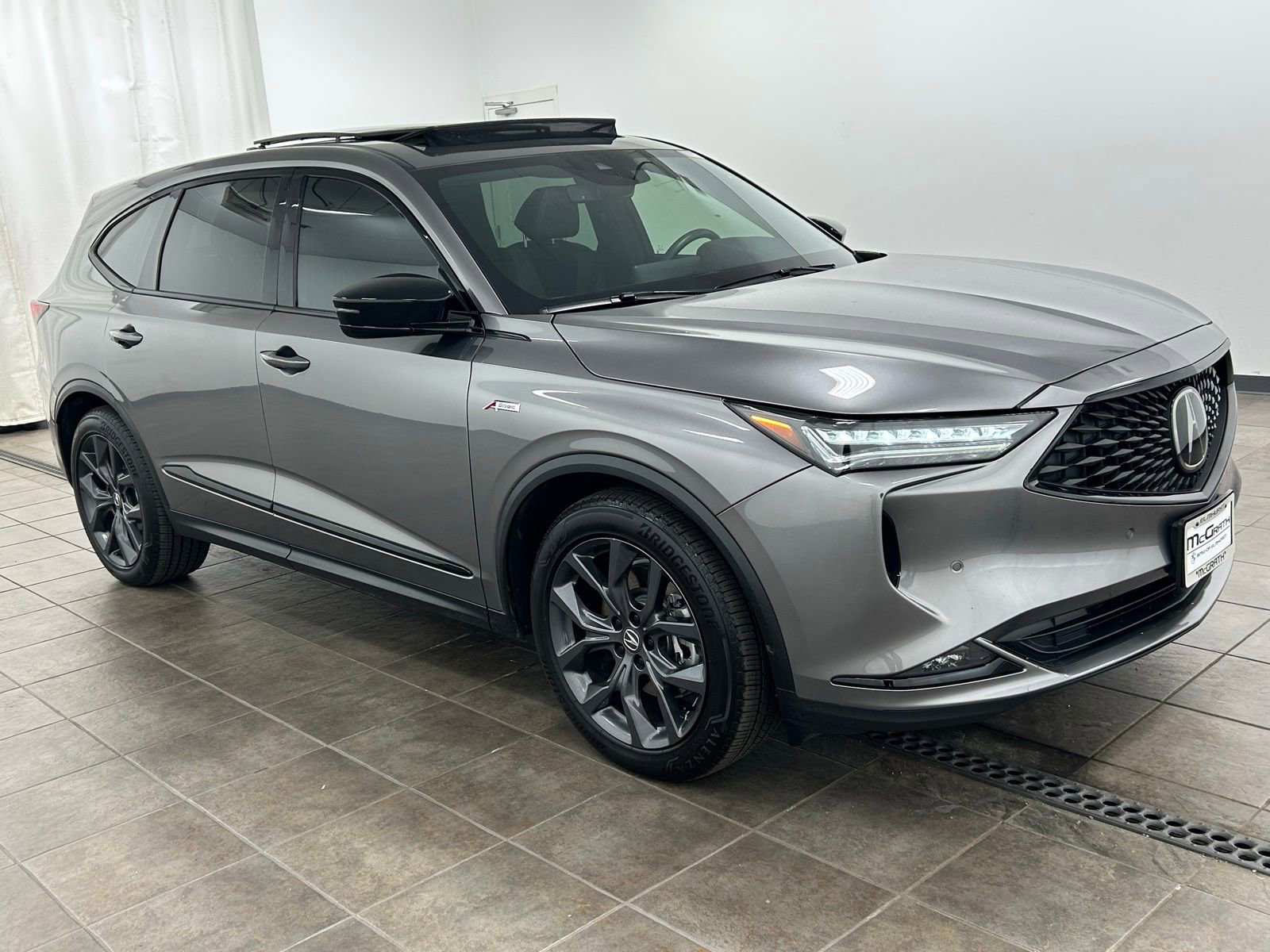 Used 2022 Acura MDX A-Spec image 7