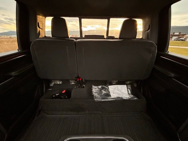 Used 2024 GMC Sierra 3500 Denali w/ Denali Reserve Package image 49