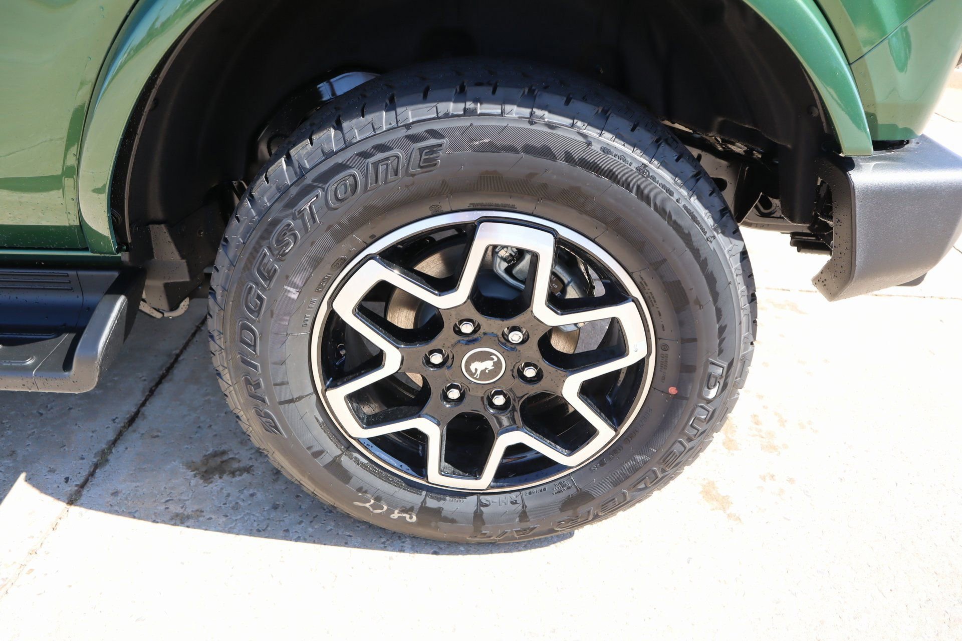 New 2025 Ford Bronco Outer Banks image 19